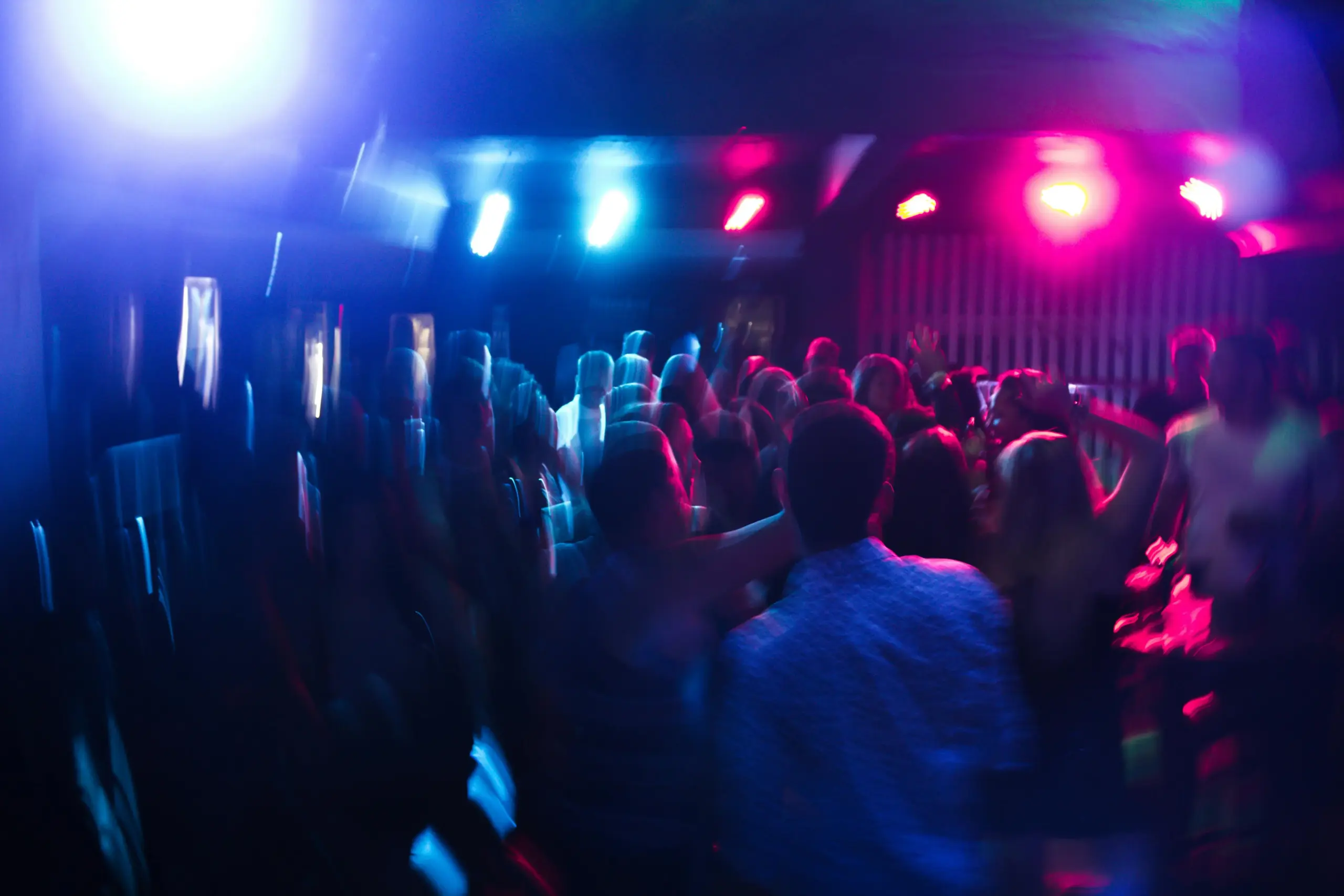 Events finden leicht gemacht: 8 Tipps, wie du die besten Partys & Veranstaltungen in deiner Nähe entdeckst